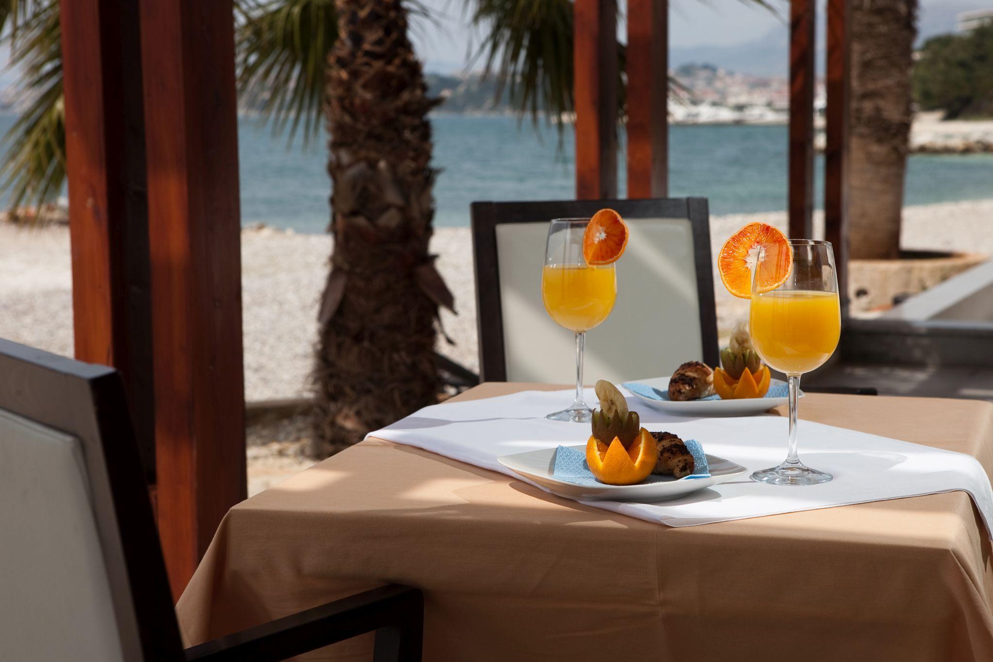 Hotel Gala Split Podstrana Esterno foto