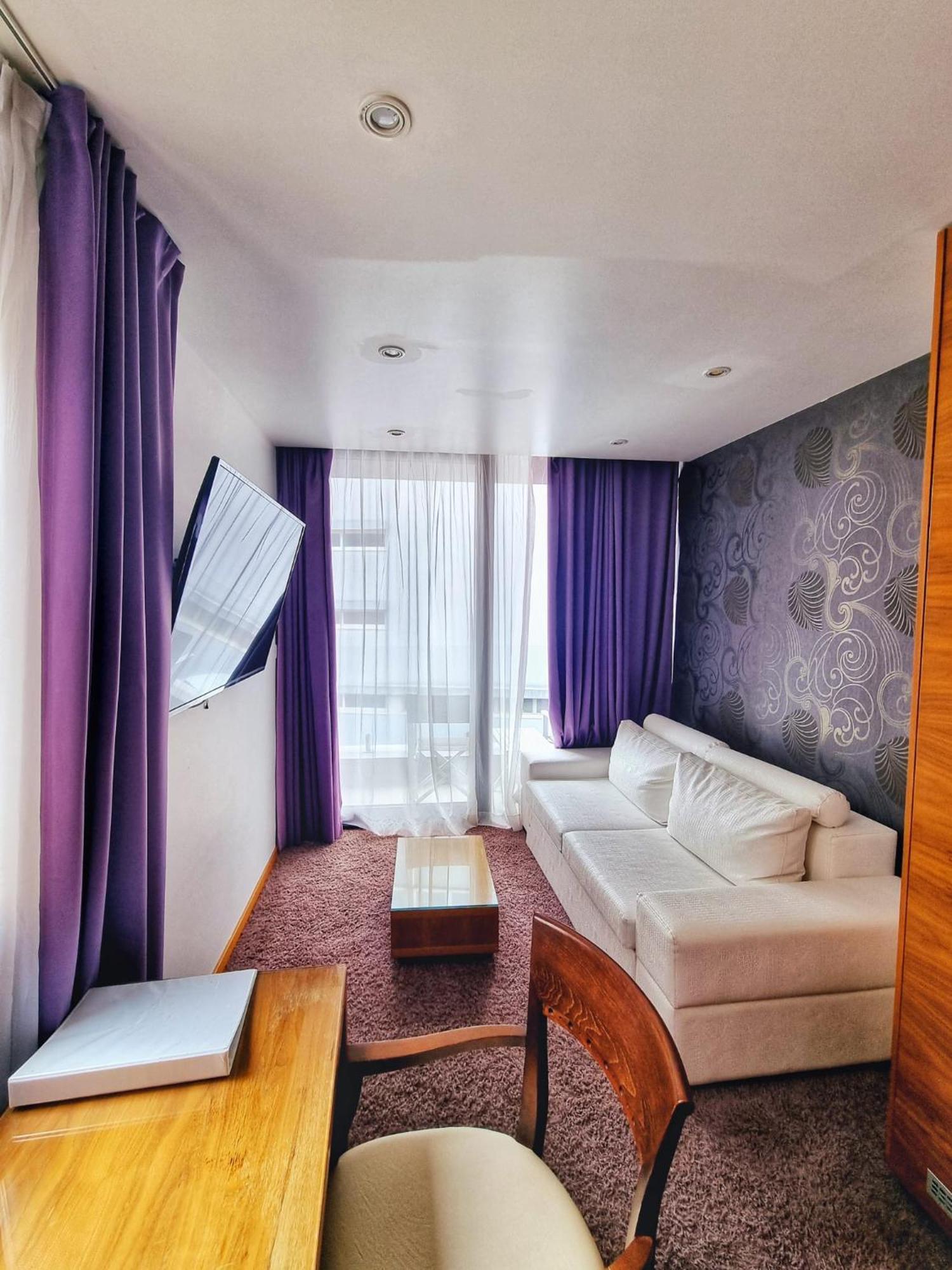 Hotel Gala Split Podstrana Esterno foto